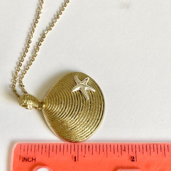 Starfish Shell Pendant Necklace Gold Silver Plated 19" Sea Life Nautical Island - Picture 12 of 12